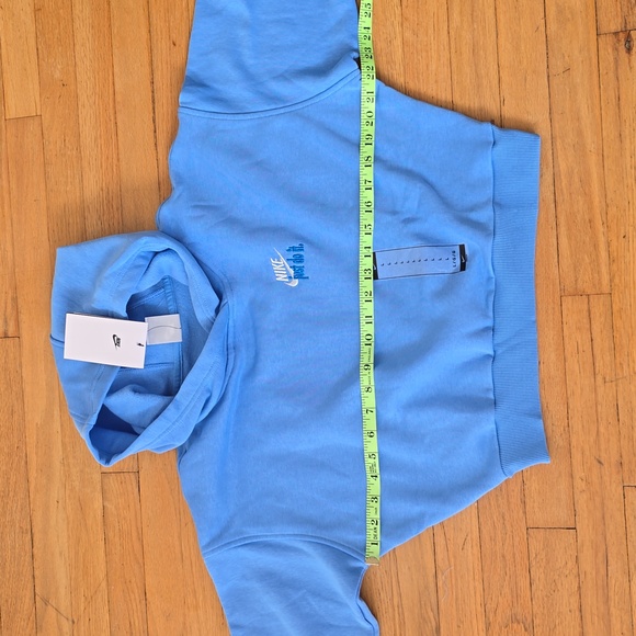 Nike Kids Pullover Hoodie Sweater Baby Blue Sportswear Club Fleece Size L - Picture 7 of 9